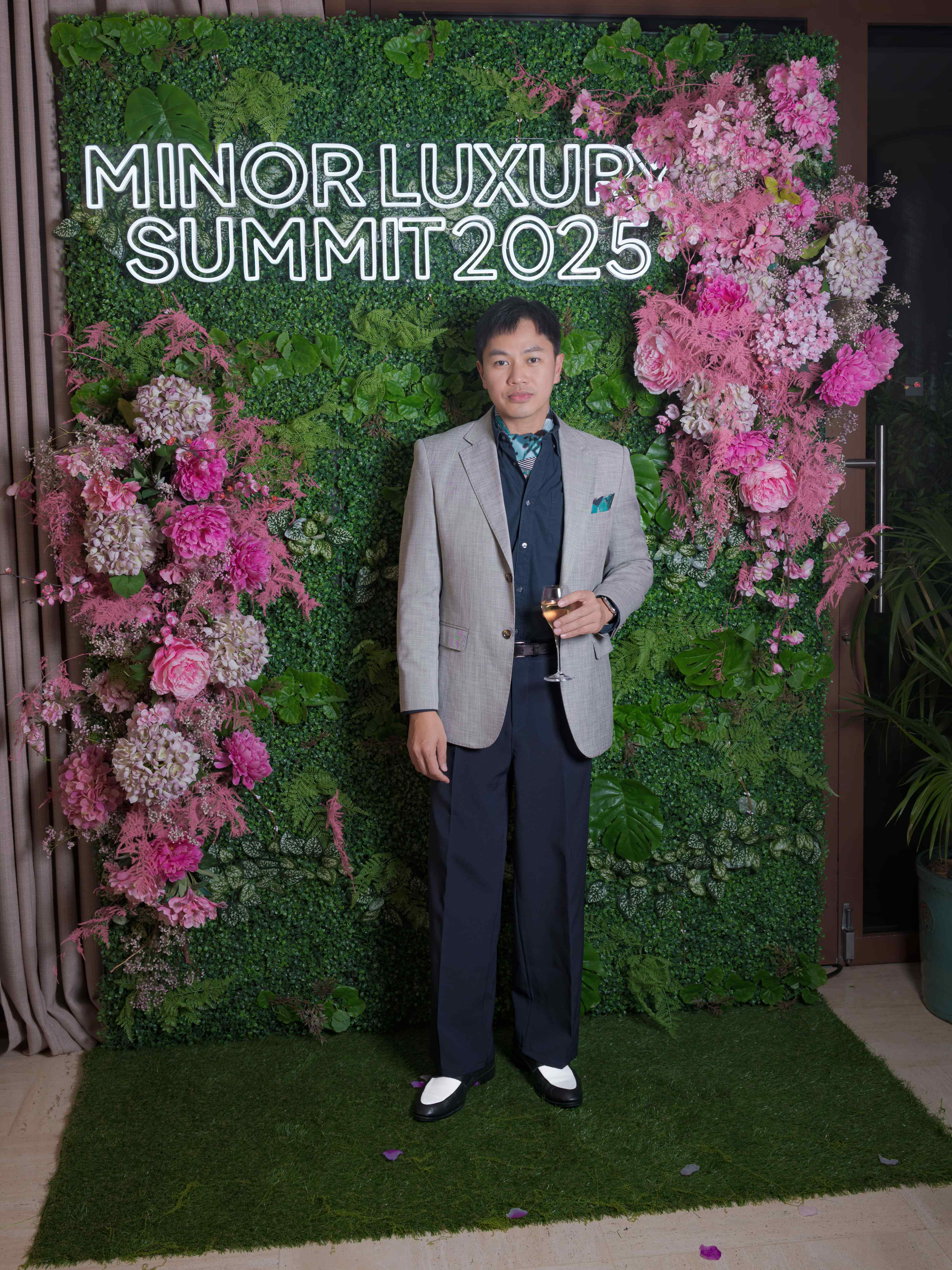 Gallery image 192